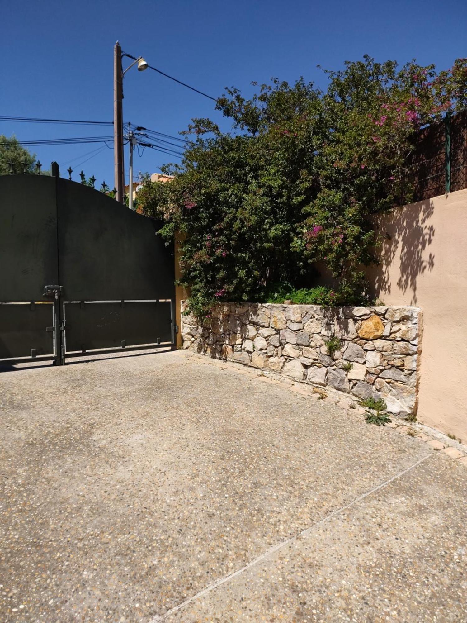 Вилла Tres Confortable Studio Maison Au Pied Dufaron Тулон Экстерьер фото